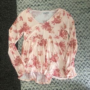 Flowy, Floral Top